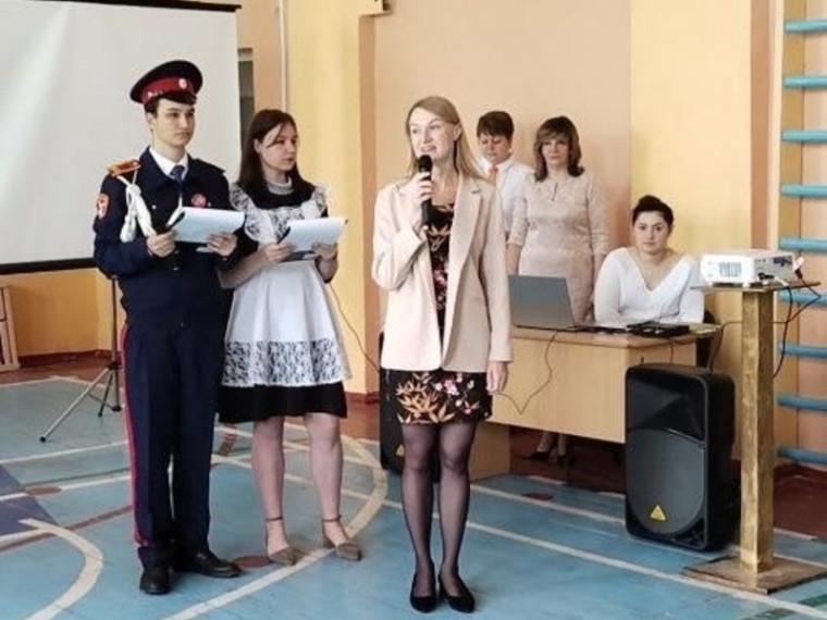 Посвящение обучающихся начальных классов в «Орлята России».